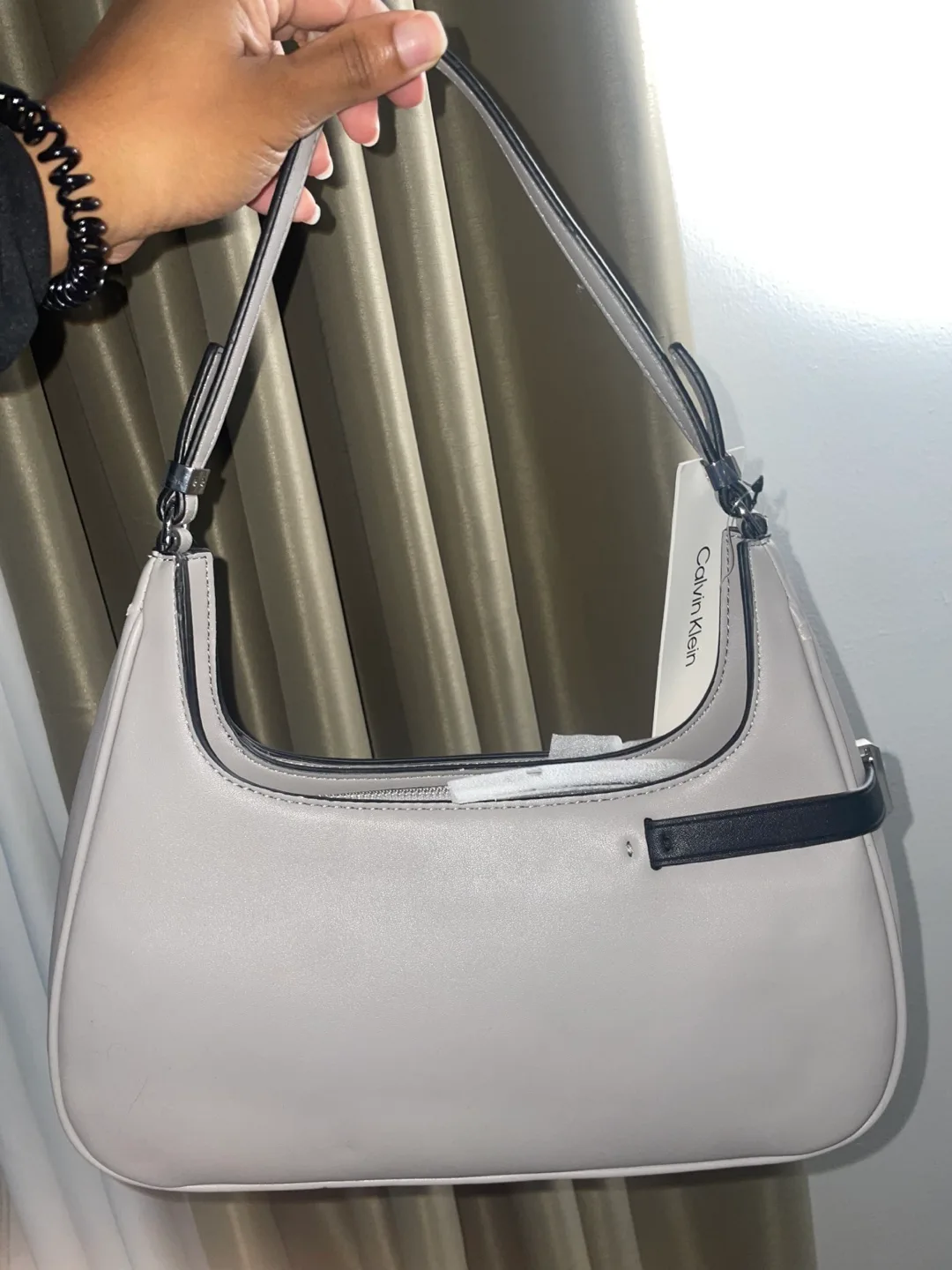 Calvin Klein Becky Shoulder Bag - Gray image indicator(2)
