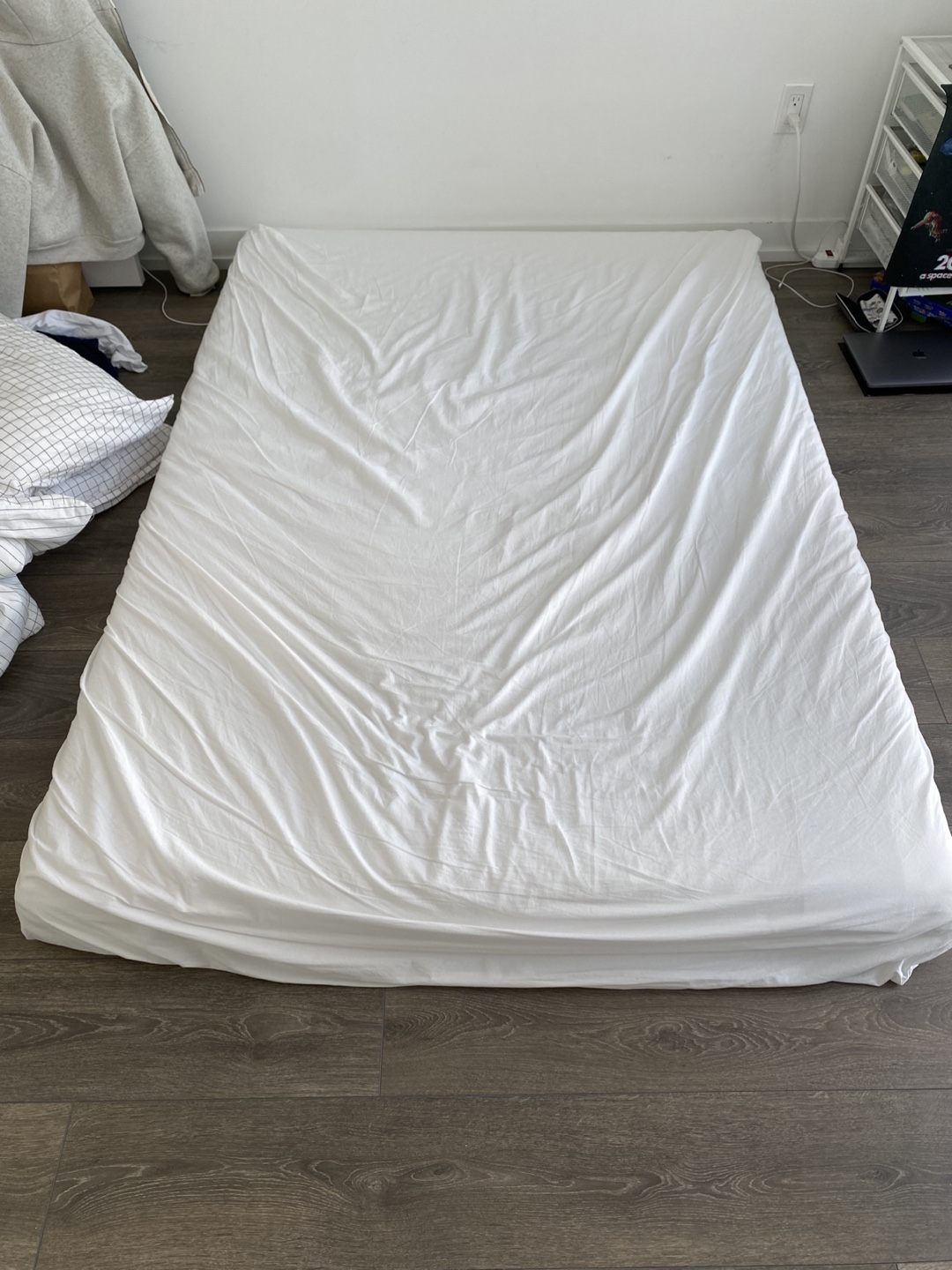 Full Size Mattress + Cover