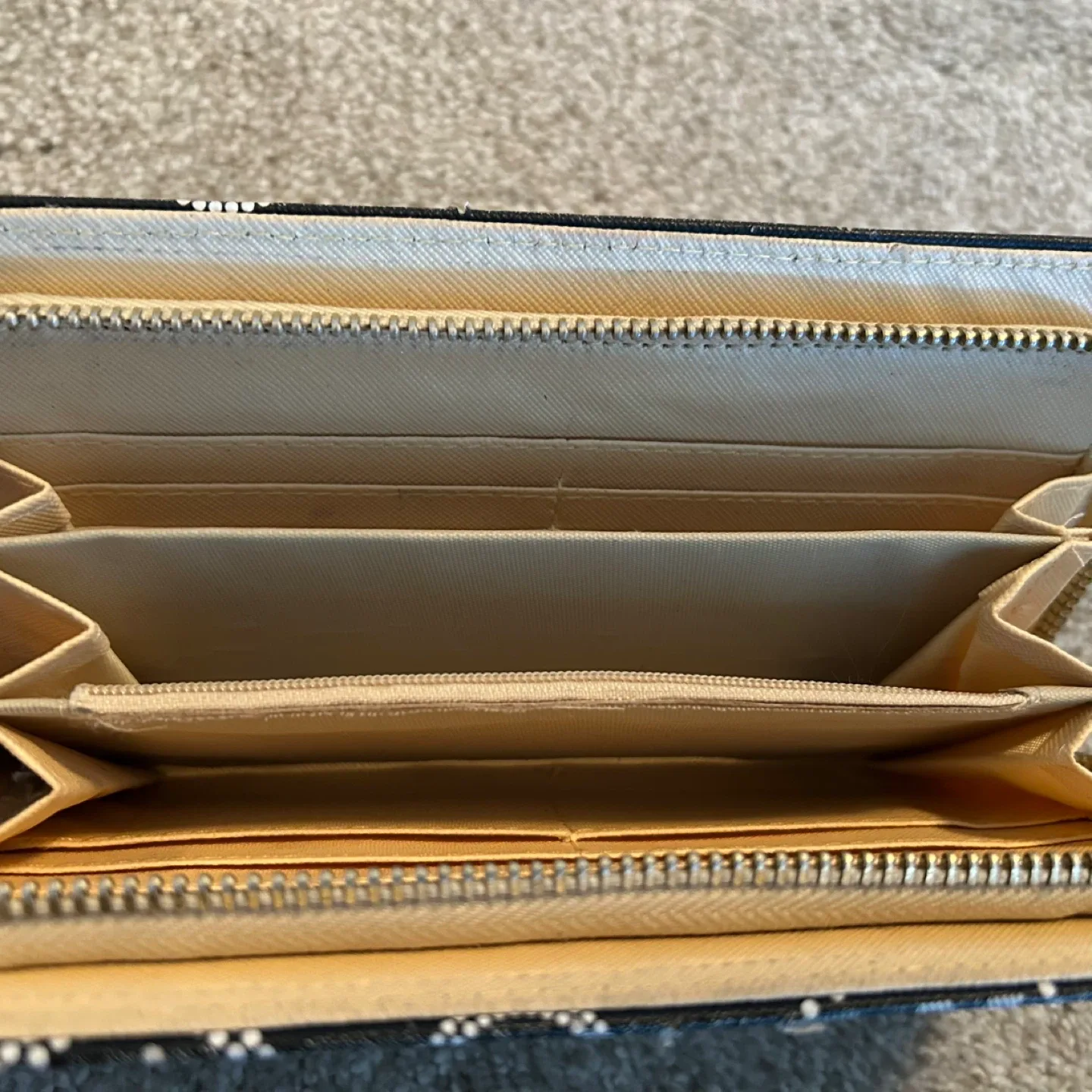 Assorted Purses, Wallets, Accessories, Toys, and more image indicator(4)