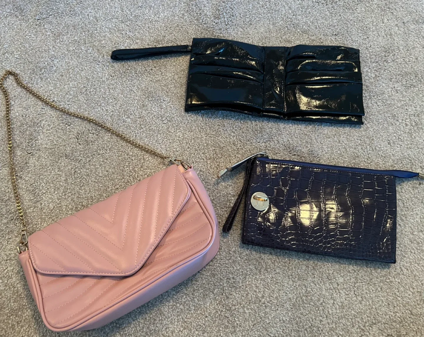 Assorted Purses, Wallets, Accessories, Toys, and more image indicator(7)