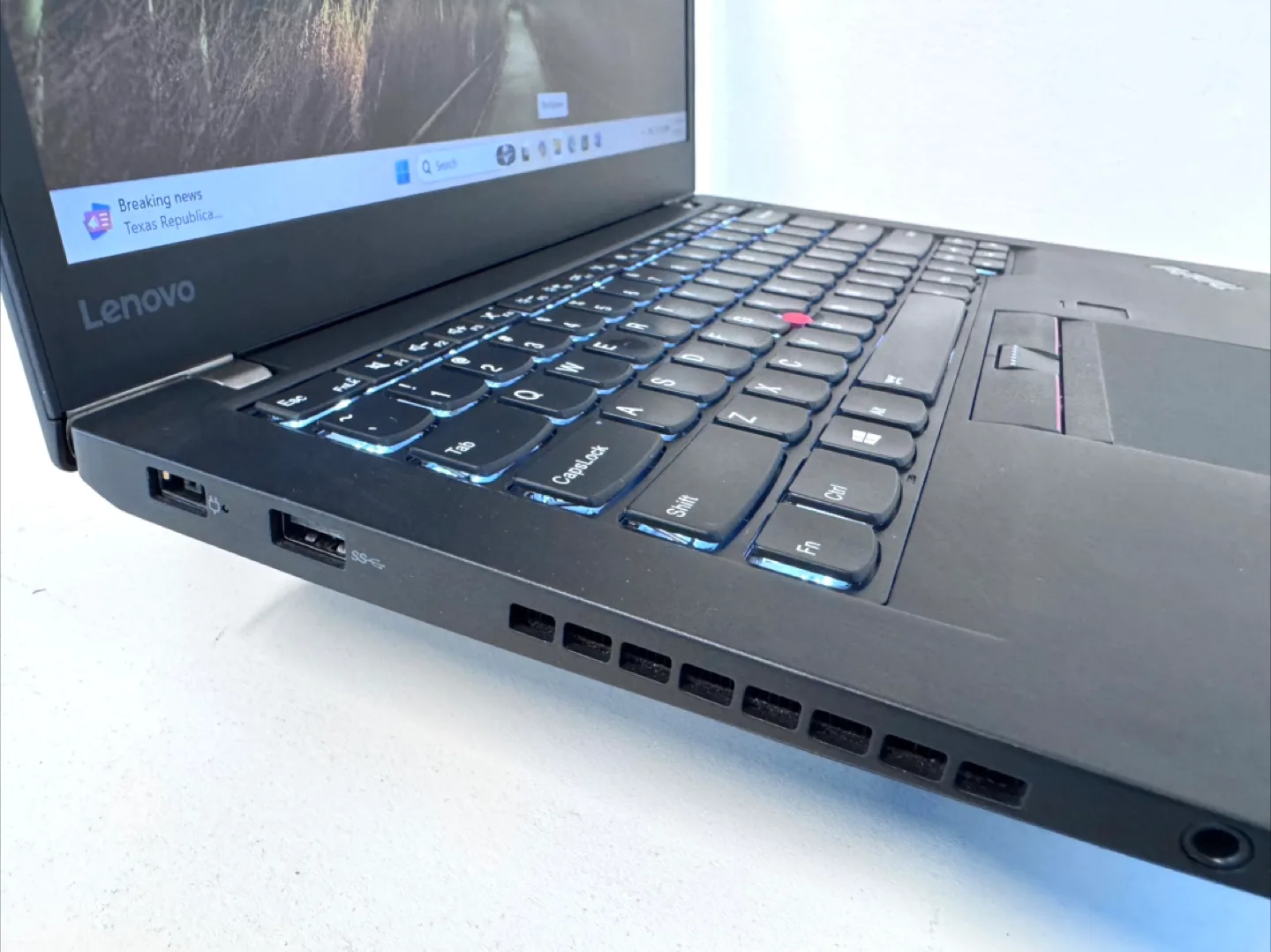 Lenovo T460s i5/8gb/128gb win 11 Laptop image indicator(5)