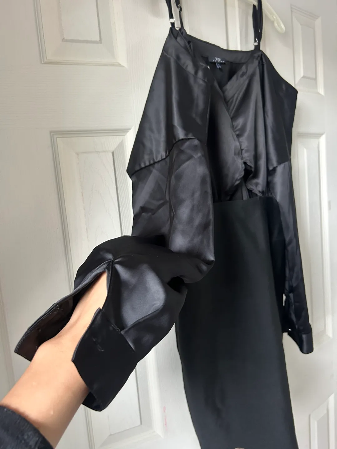 WOW couture Black Dress - Size L image indicator(4)