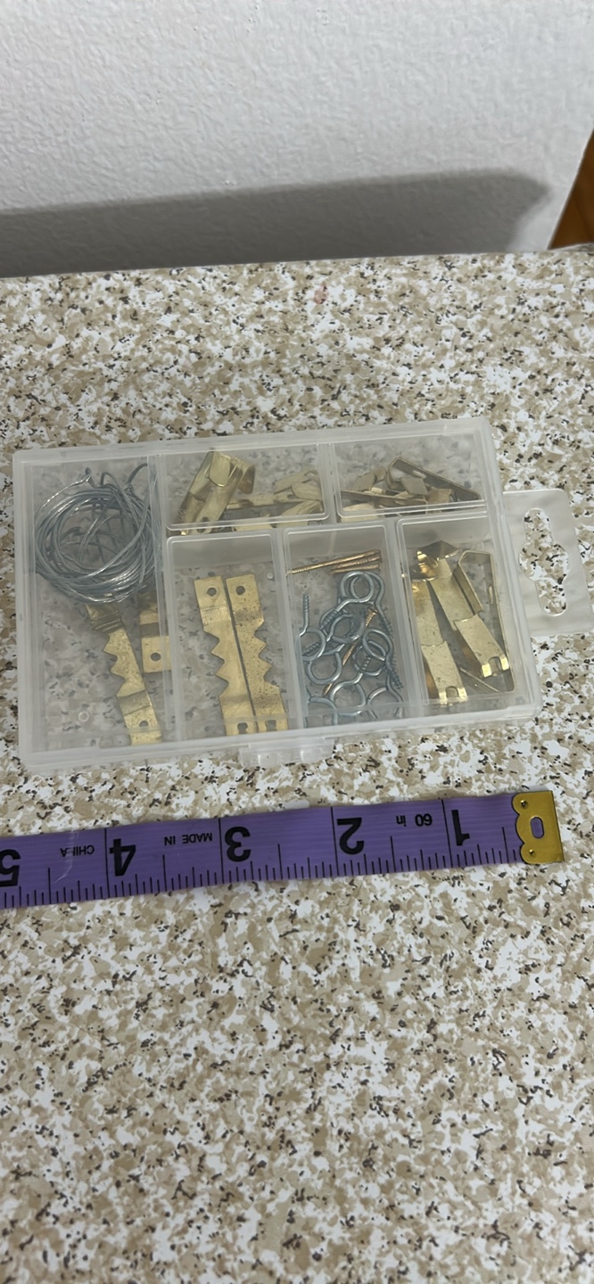 Picture Hanging Kit with Hardware