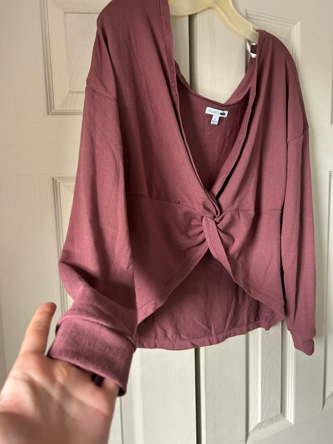 Fashion Nova Twist Front Long Sleeve Top - M image indicator(2)