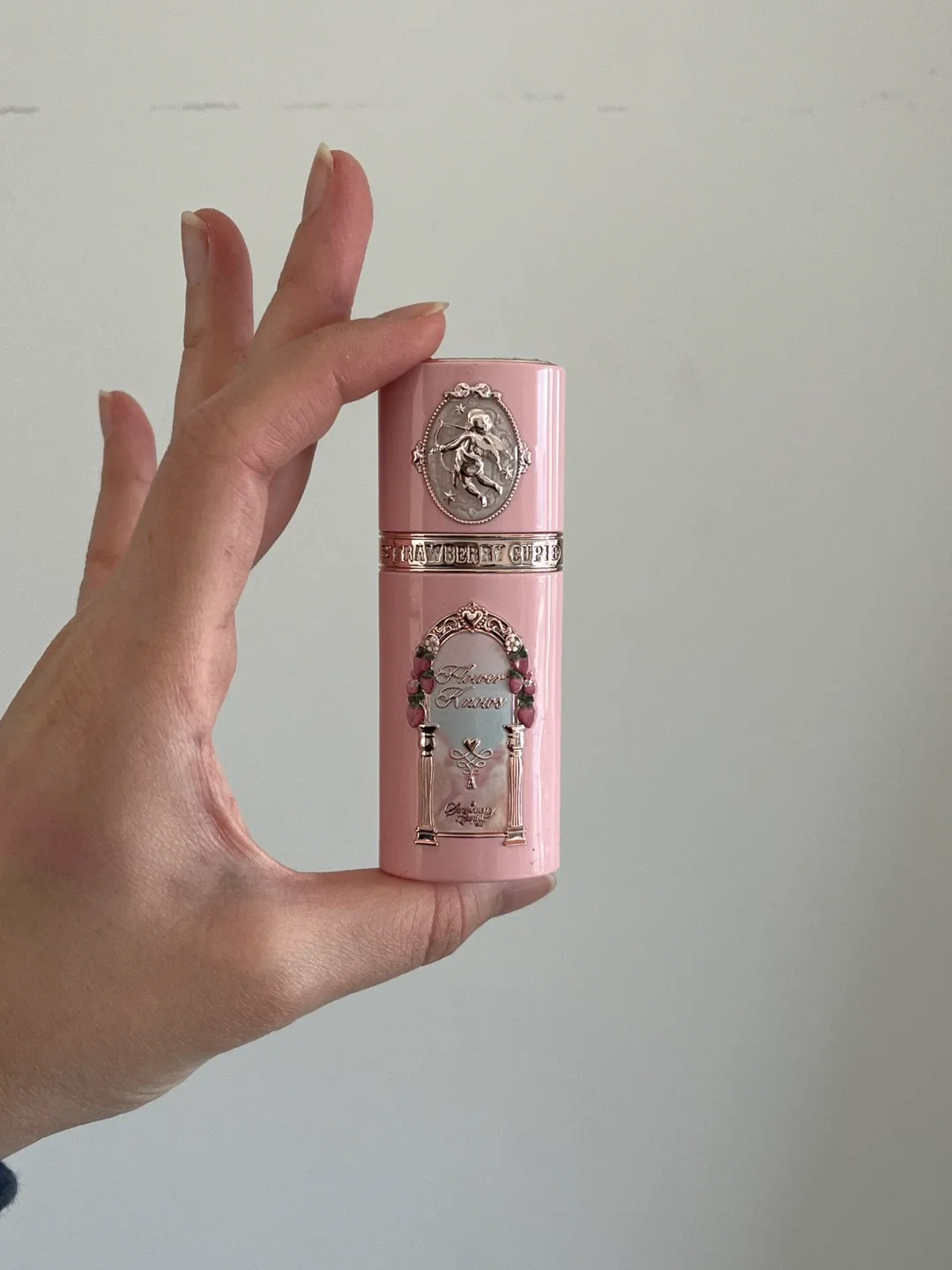 Flower Knows Strawberry Cupcake Lip Cream image indicator(2)