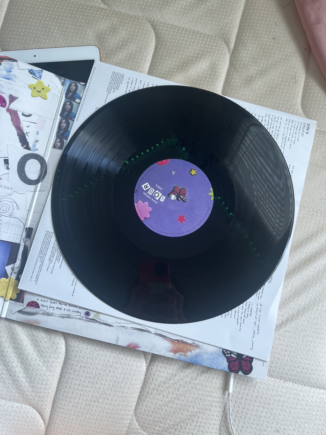 Olivia Rodrigo sour album - photo 3