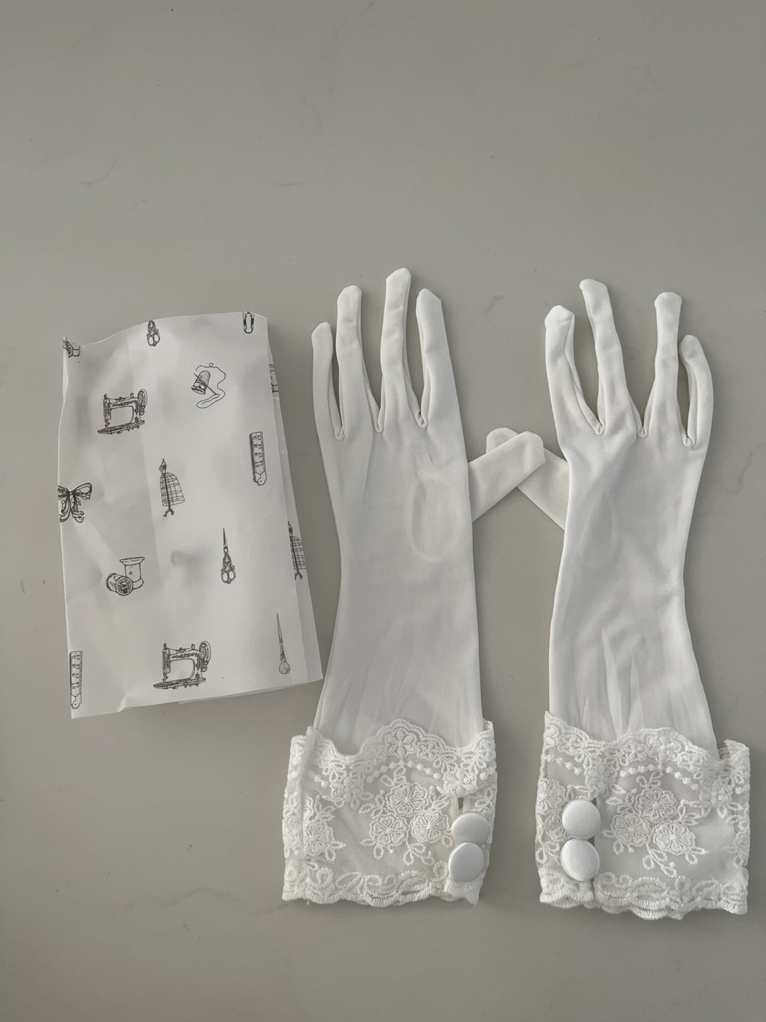 Wedding White Lace Gloves - photo 2