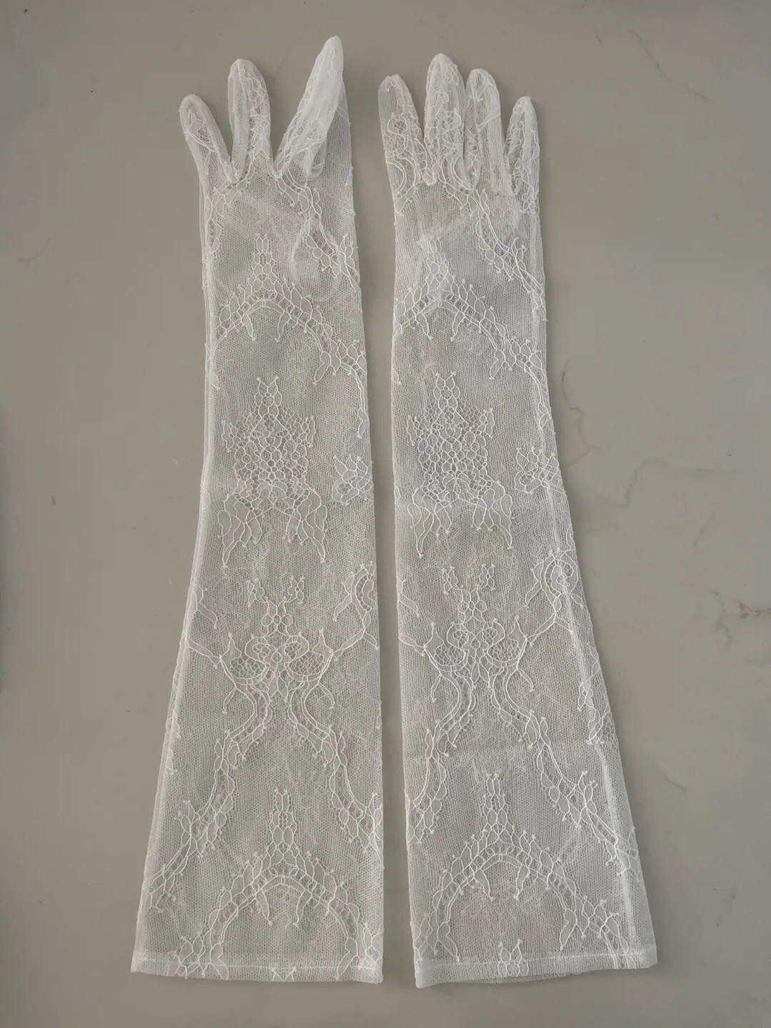 Wedding hand made Lace Gloves - White image indicator(7)