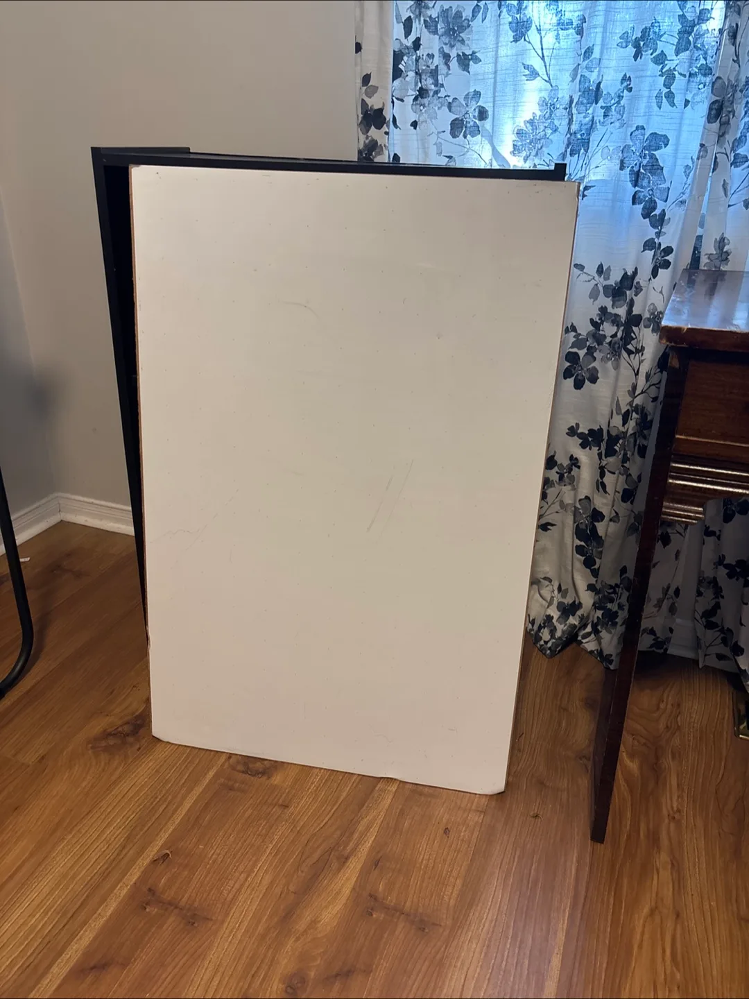 Magnetic notice board/ whiteboard