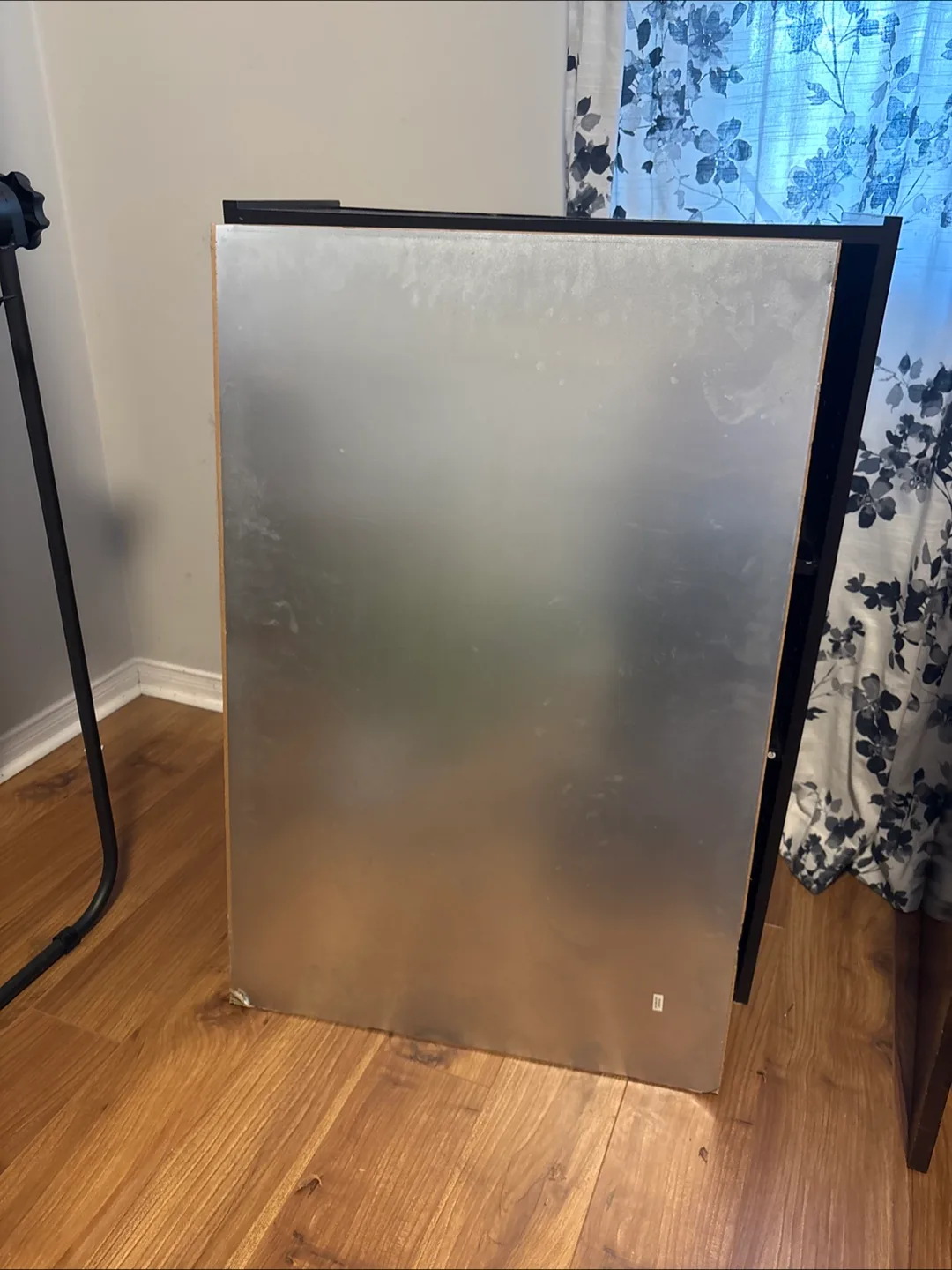 Magnetic notice board/ whiteboard image indicator(2)