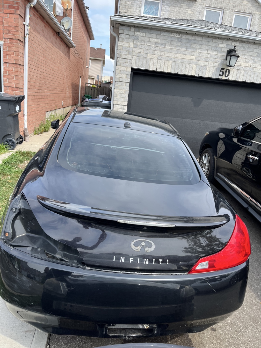 G37 Coupe Part Out - photo 3