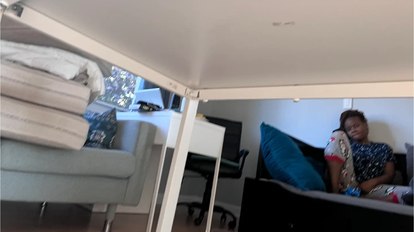 IKEA White desk image indicator(6)