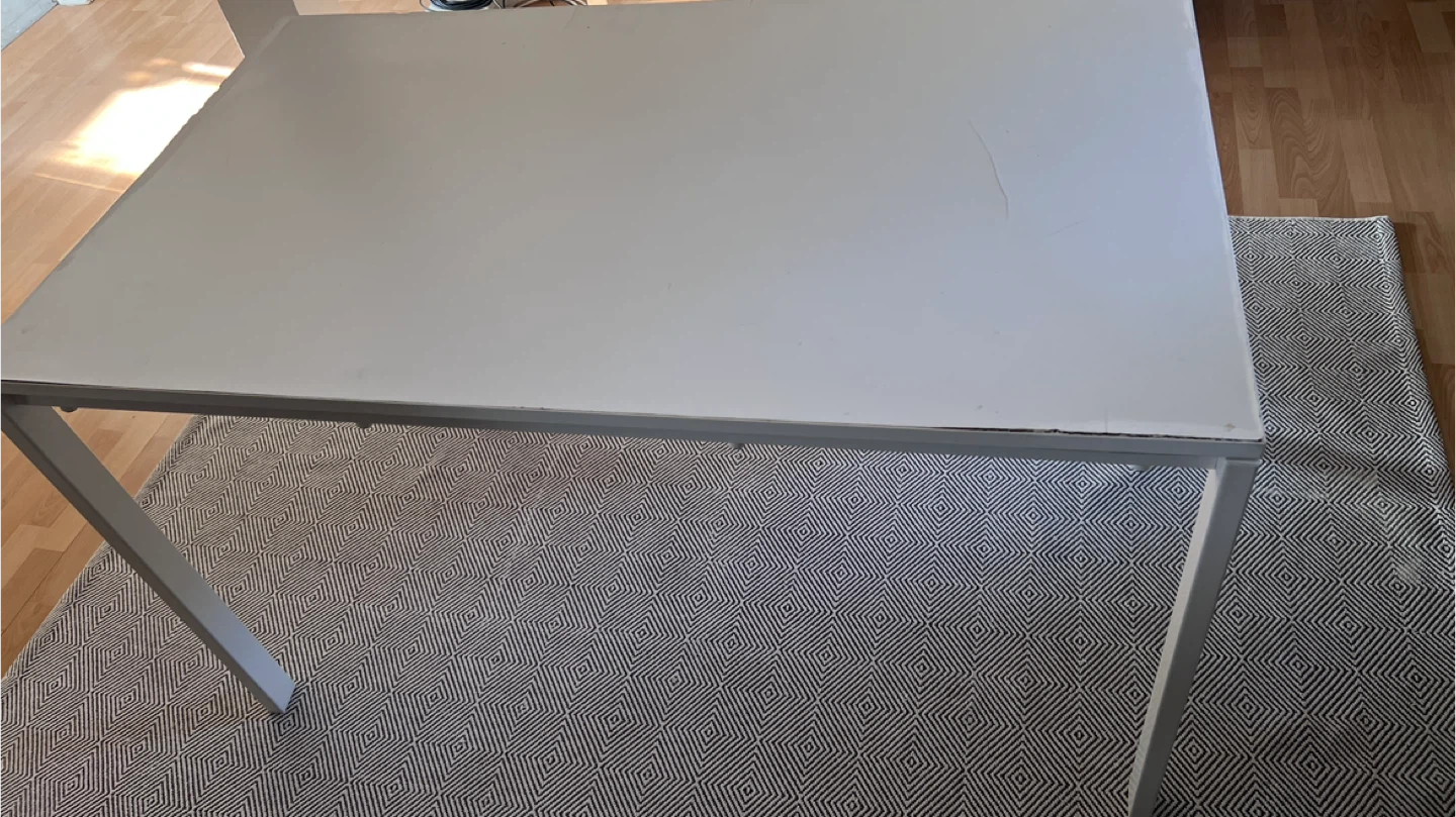 IKEA White desk - photo 3