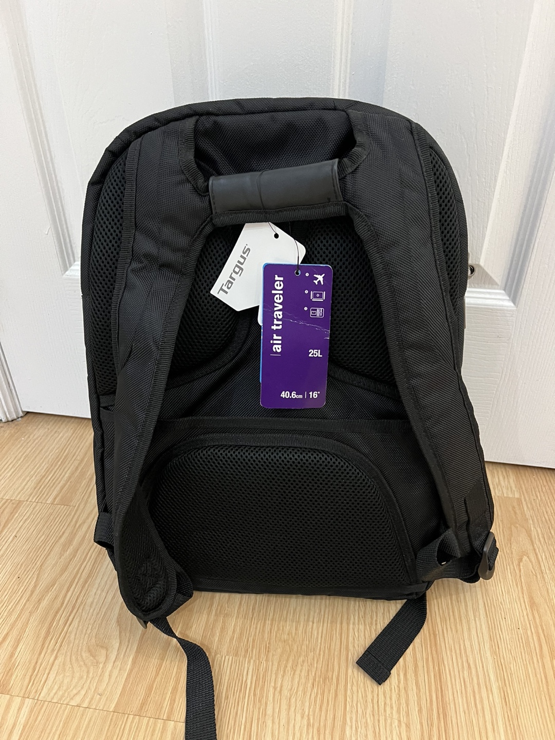New Targus laptop backpack - photo 2