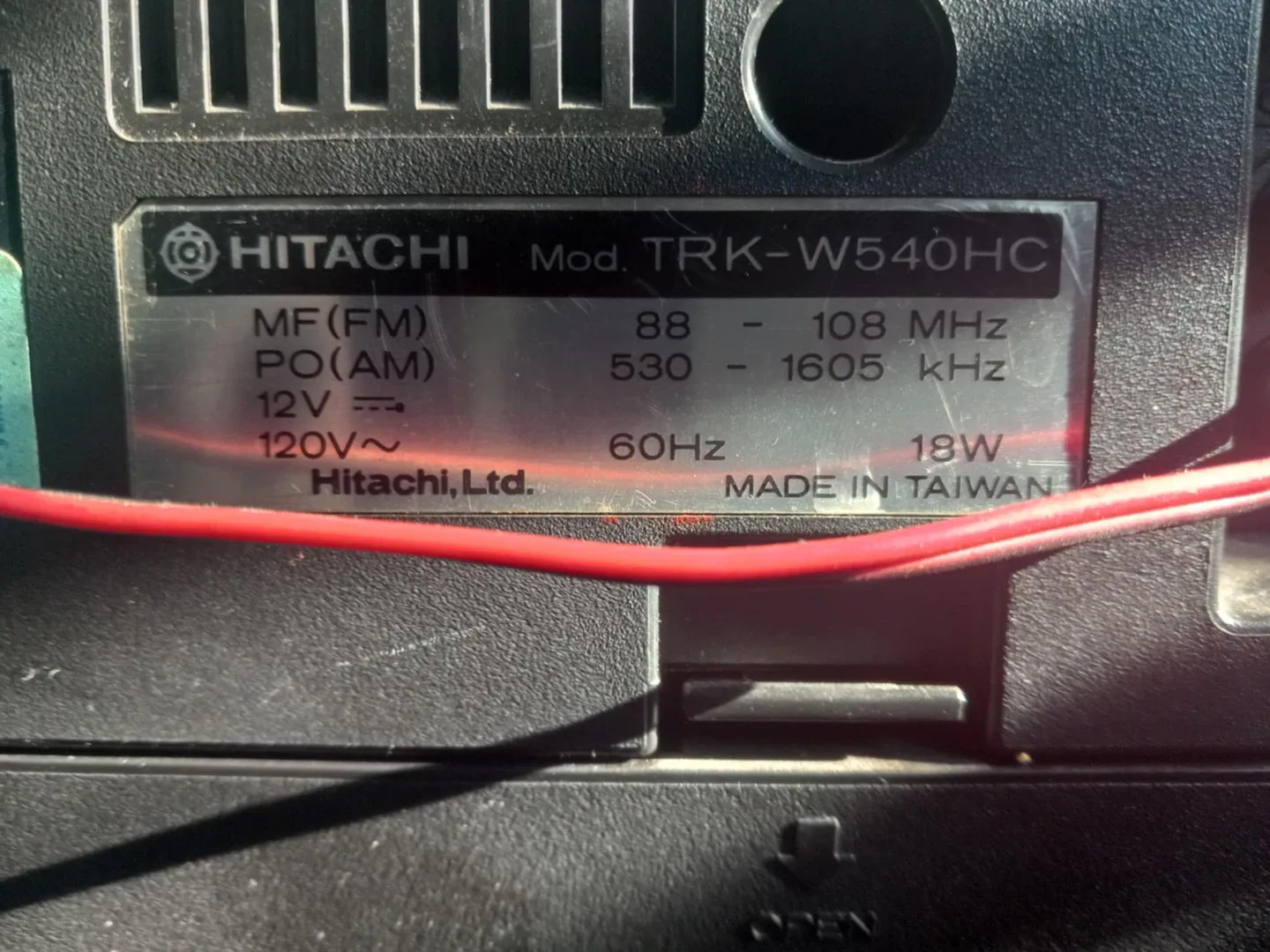 Hitachi TRK-W540HC Boombox Radio Cassette Recorder image indicator(3)