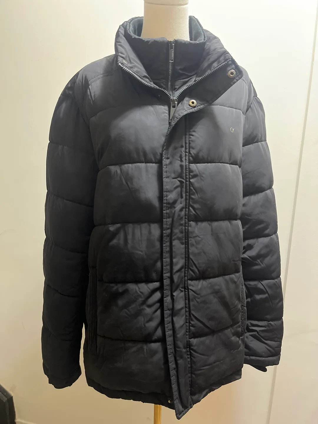 Calvin Klein Men's Black Puffer Jacket With Bib Detail sz L image indicator(6)