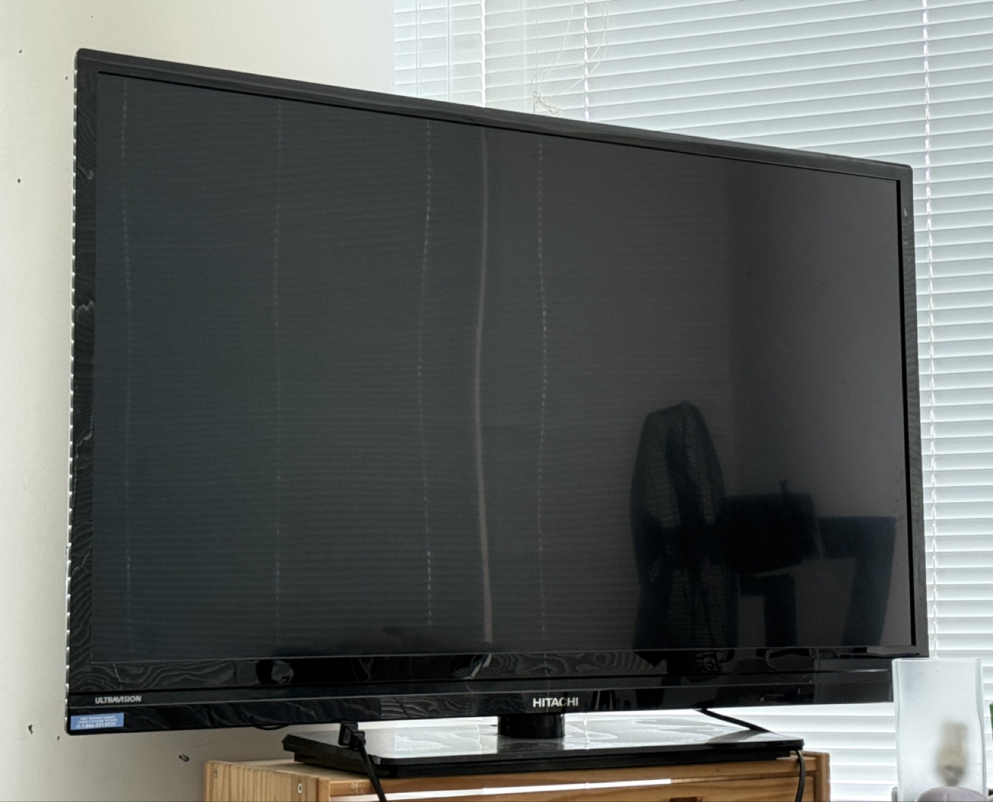 Hitachi 45” UltraVision TV & FireTv