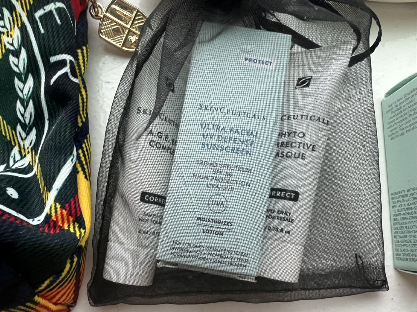Brand Name Beauty Set - photo 2