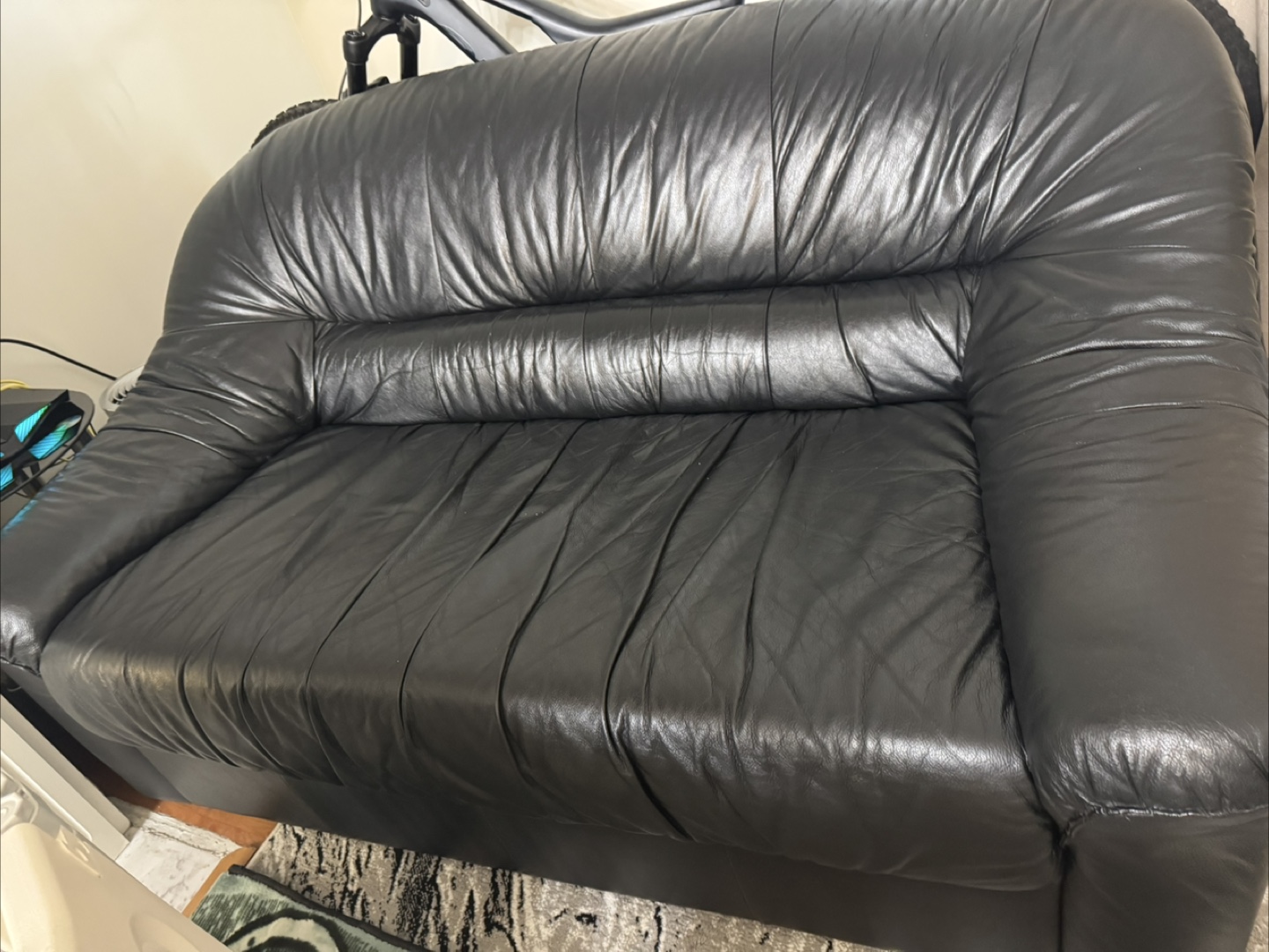 Black Leather Sofa - photo 5