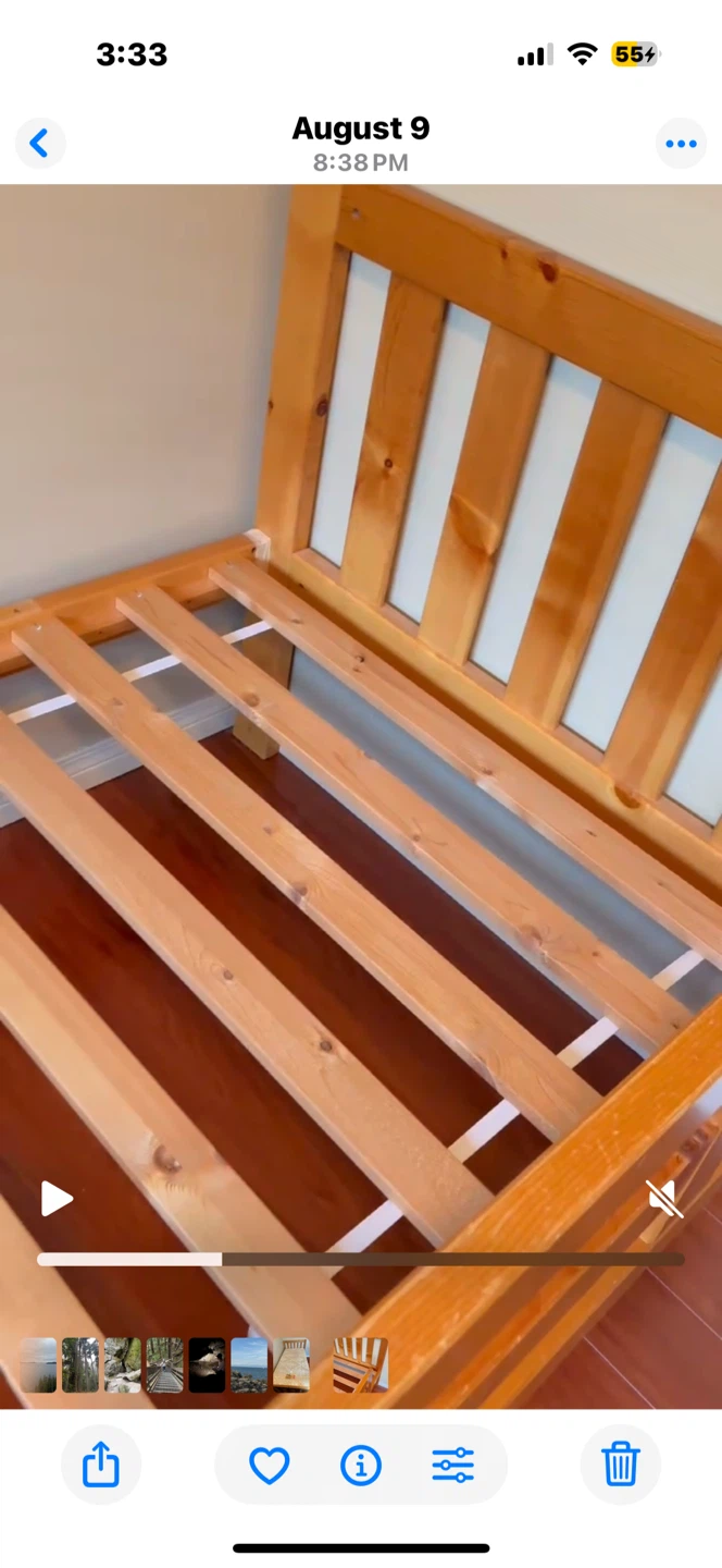Wood twin bed frame & Seahorse mattress
