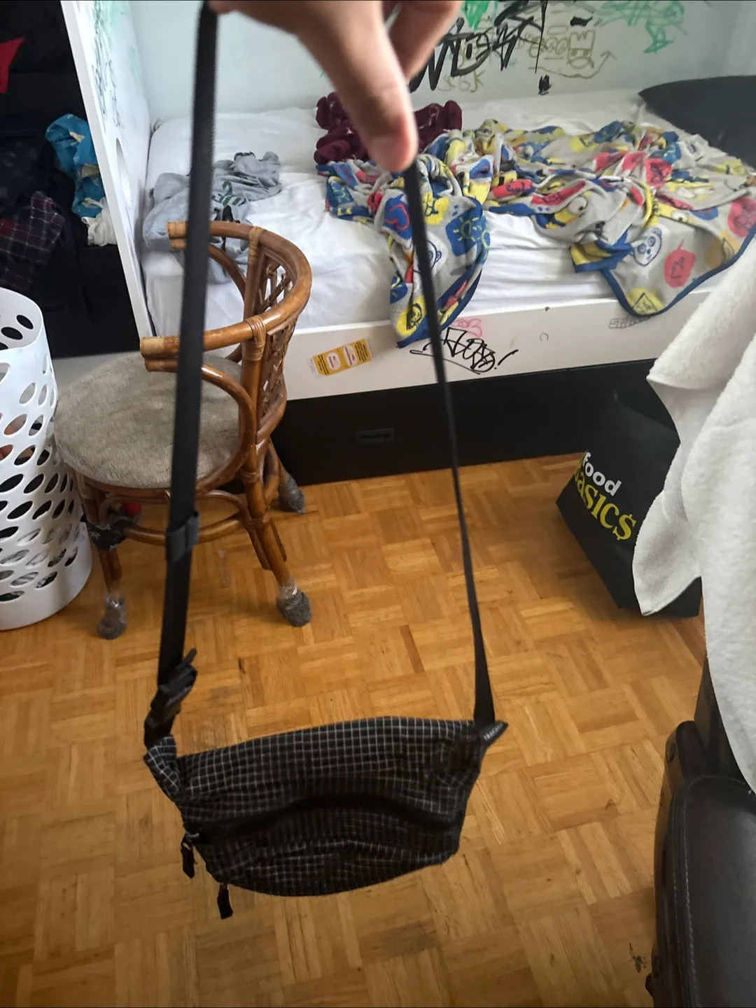 Black Grid Pattern Crossbody Bag image indicator(3)