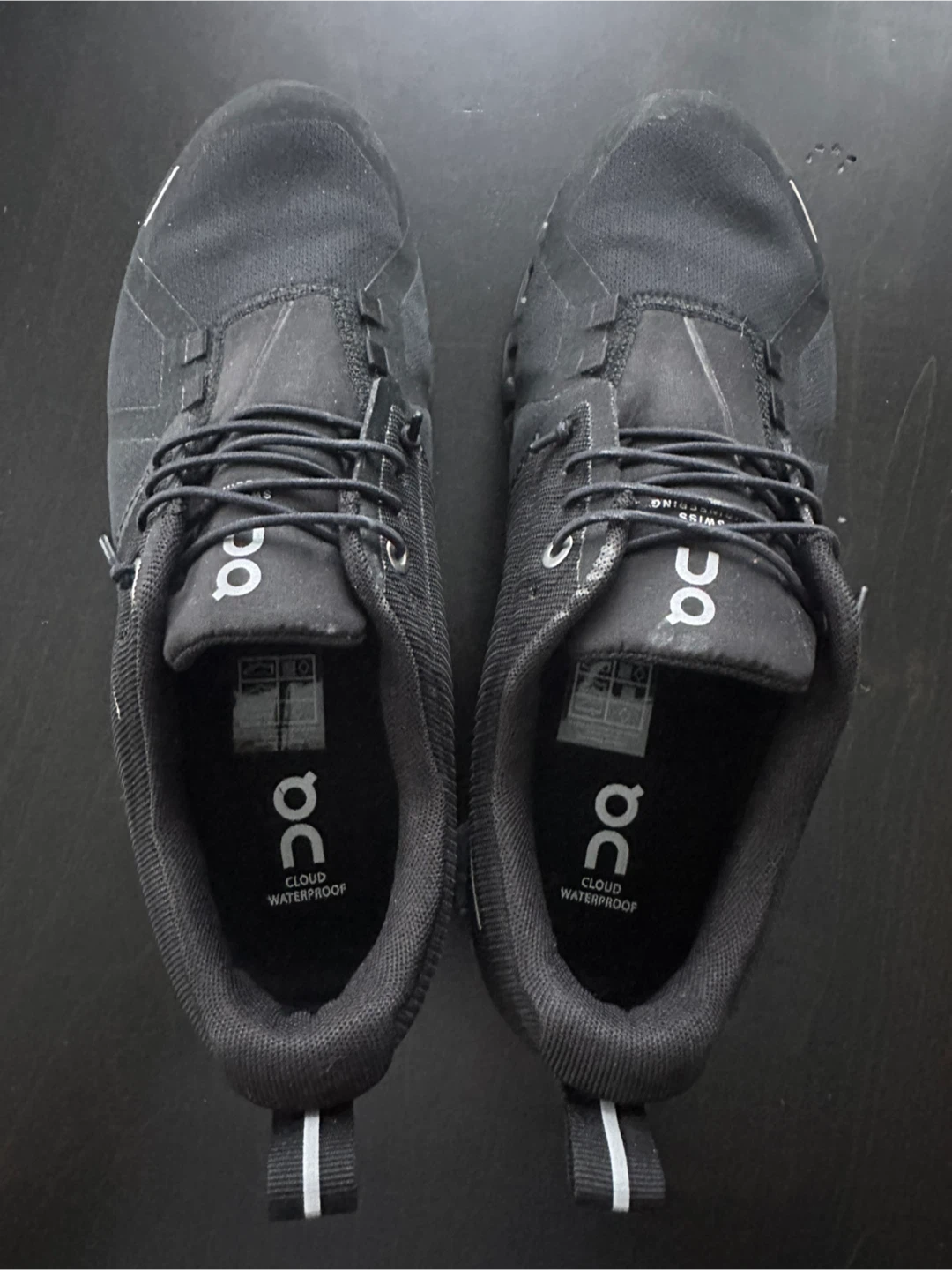 On Cloud Waterproof Black Running Shoes - US 8.5