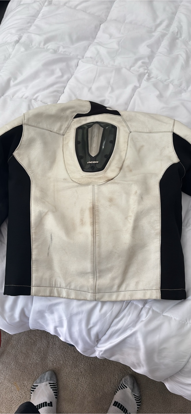 Icon Accelerant Jacket - Size M - photo 3