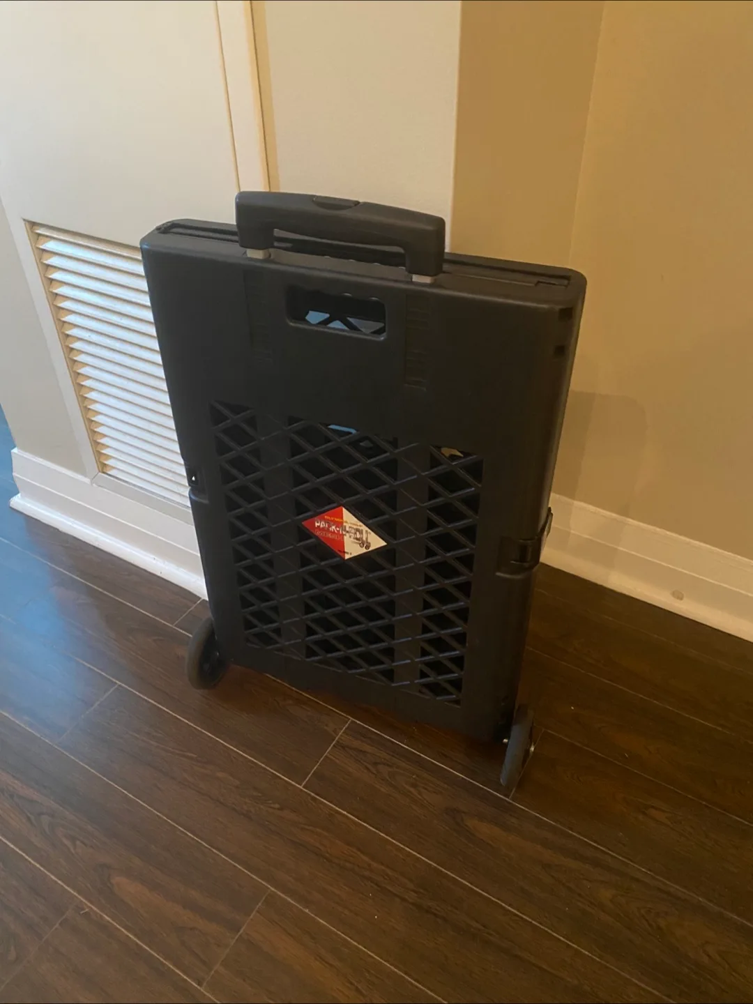 Black Folding Shopping Cart image indicator(2)