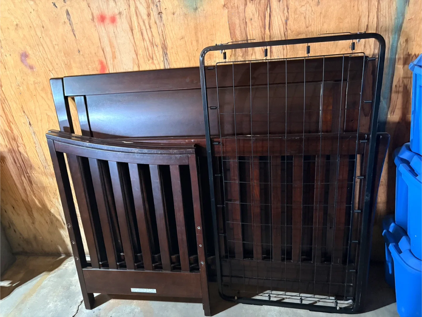 Dark Brown Baby Crib image indicator(2)