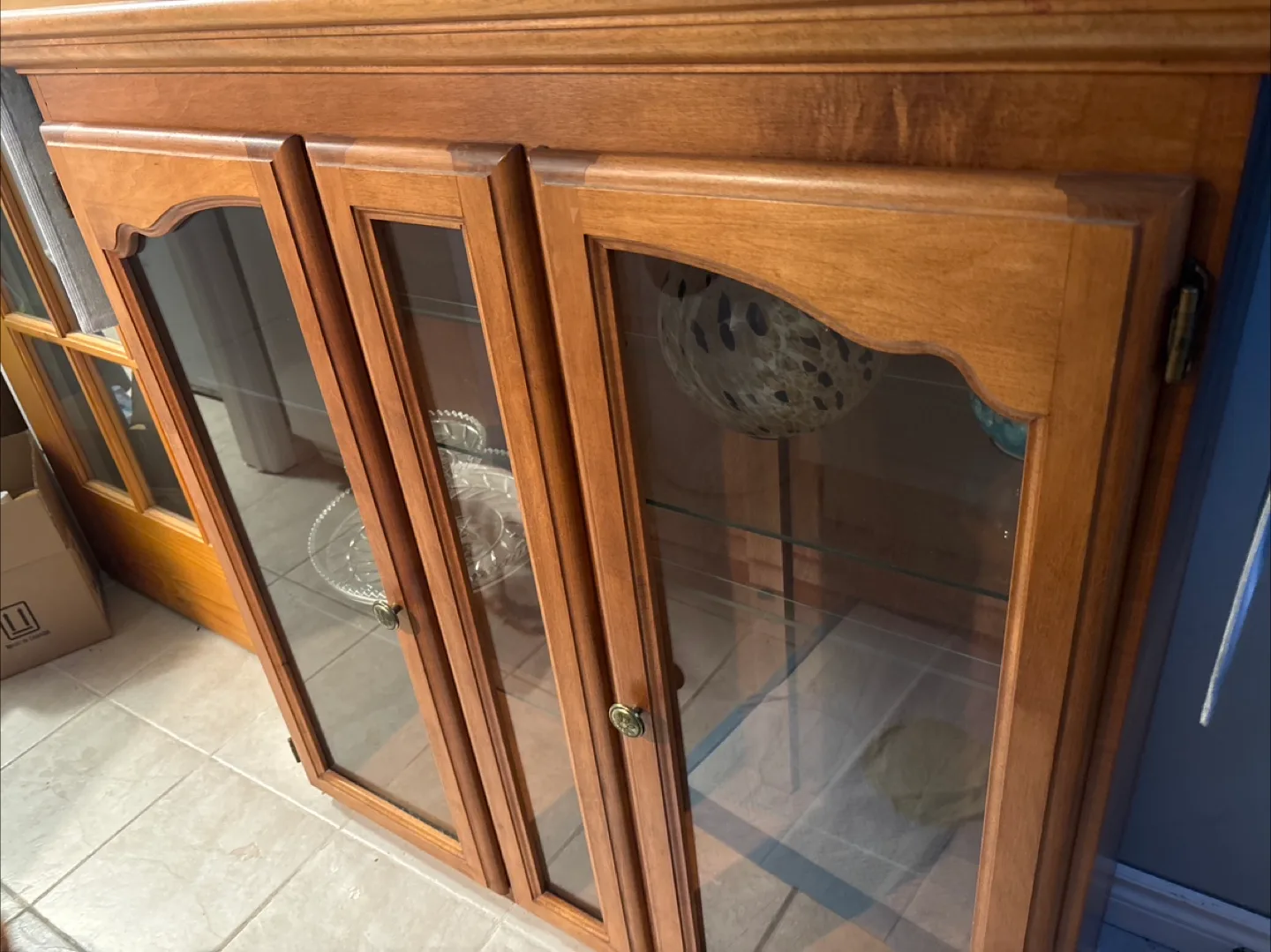Top of a china cabinet thumbnail