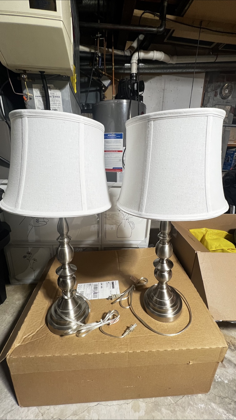 Set of 2 Silver Table Lamps
