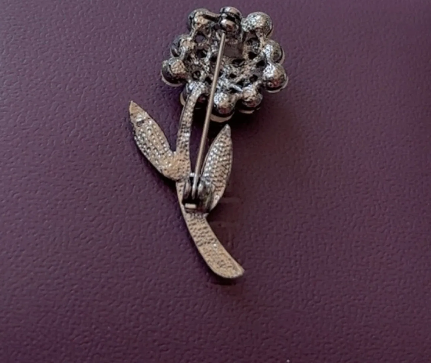 Beautiful Vintage Style Flower Brooch with Rhinestones image indicator(4)