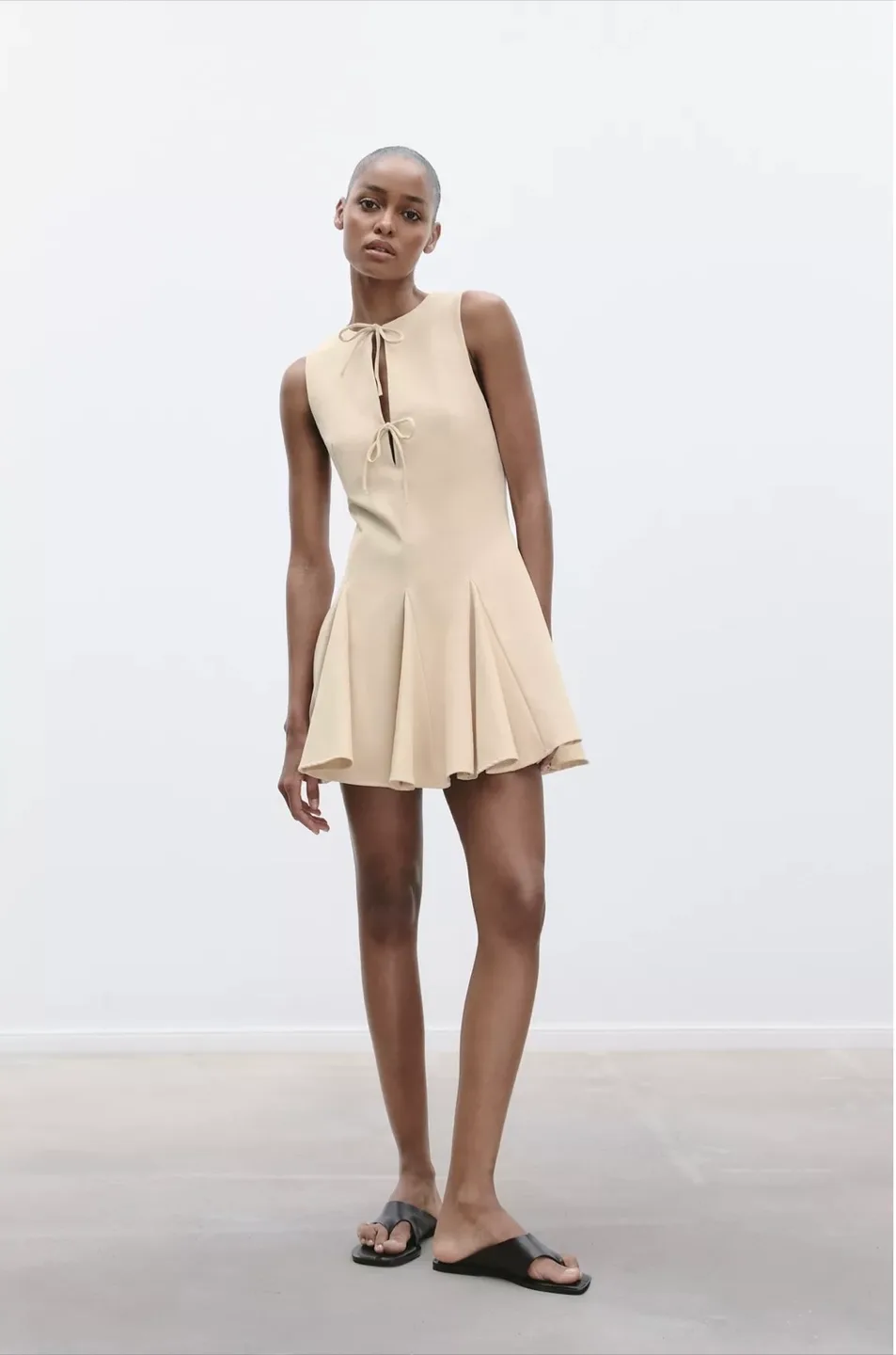 Super Cute Bow Tie Mini Pleated Dress - Size M thumbnail