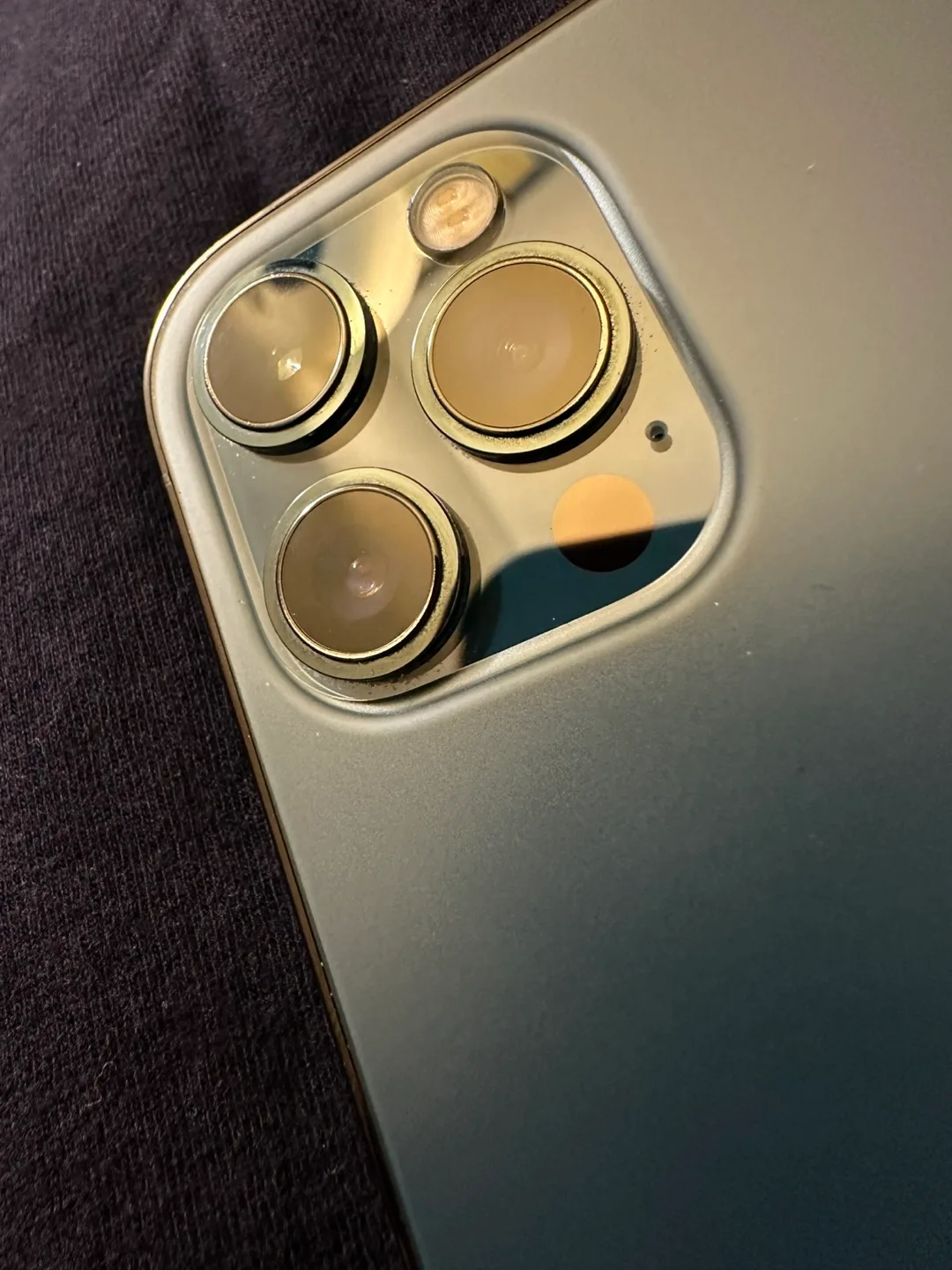 Apple iPhone 12 Pro Max - Unlocked - Excellent image indicator(3)