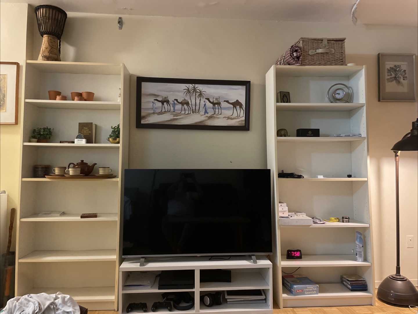 Shelving unit