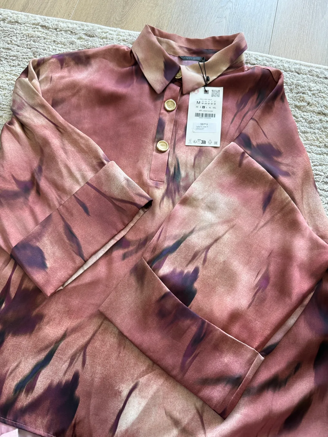 Unique Floral Print Satin Shirt - Size M thumbnail