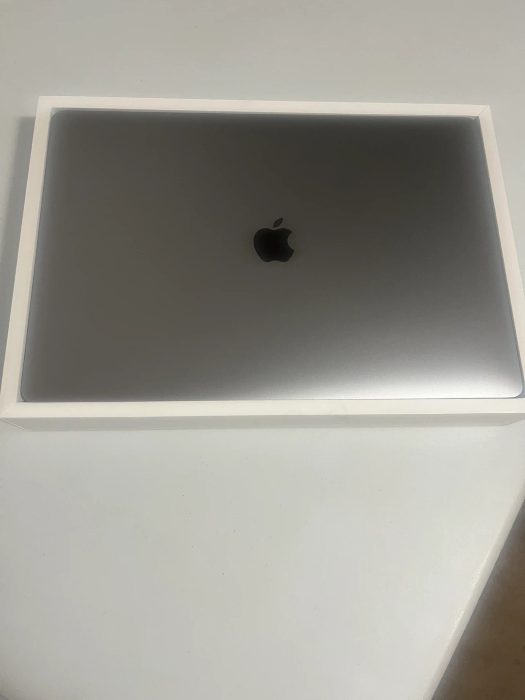 Apple Macbook Pro 16" 2019 -64G B RAM - 512gb - photo 4