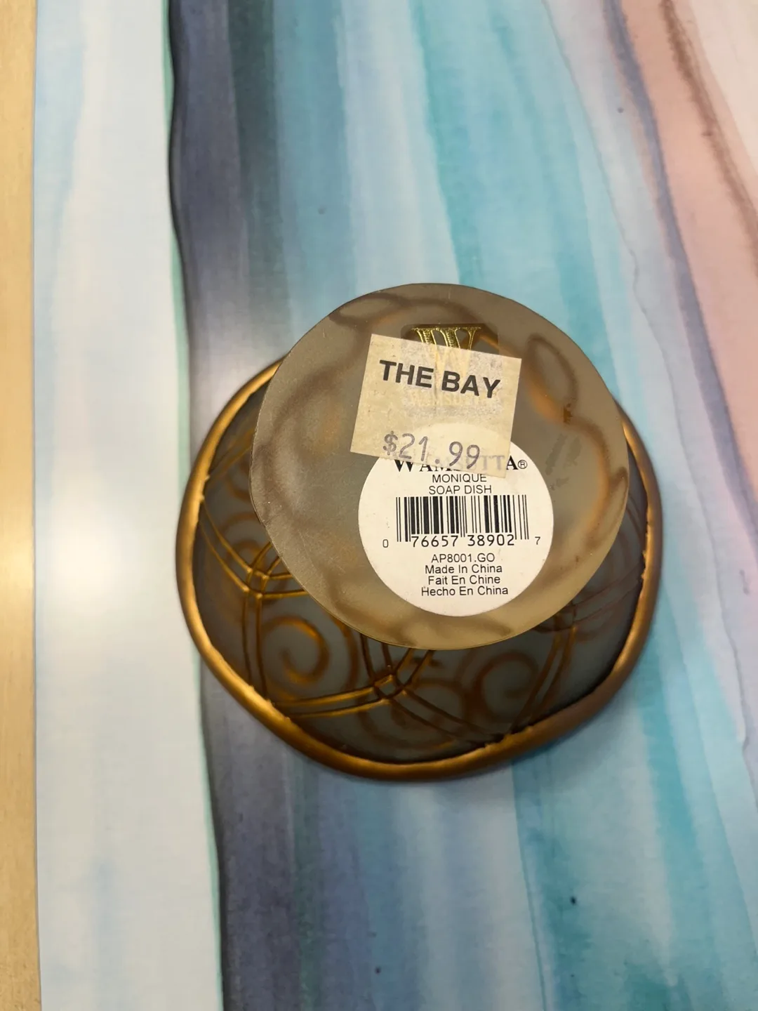 Wamsutta “Monique” pedestal soap dish image indicator(4)