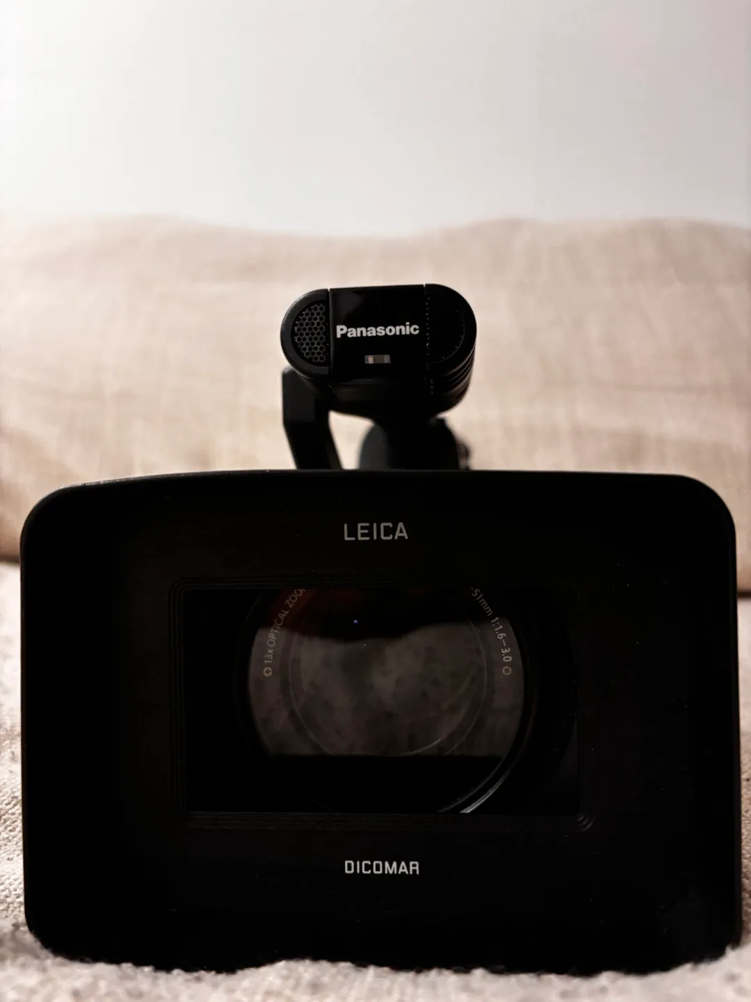 Panasonic AG-HMC150P – Kit Complet – Excellent état image indicator(5)