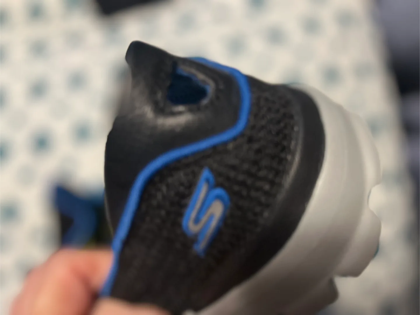 New condition Kids Skechers Go Go Max athletic shoes image indicator(8)