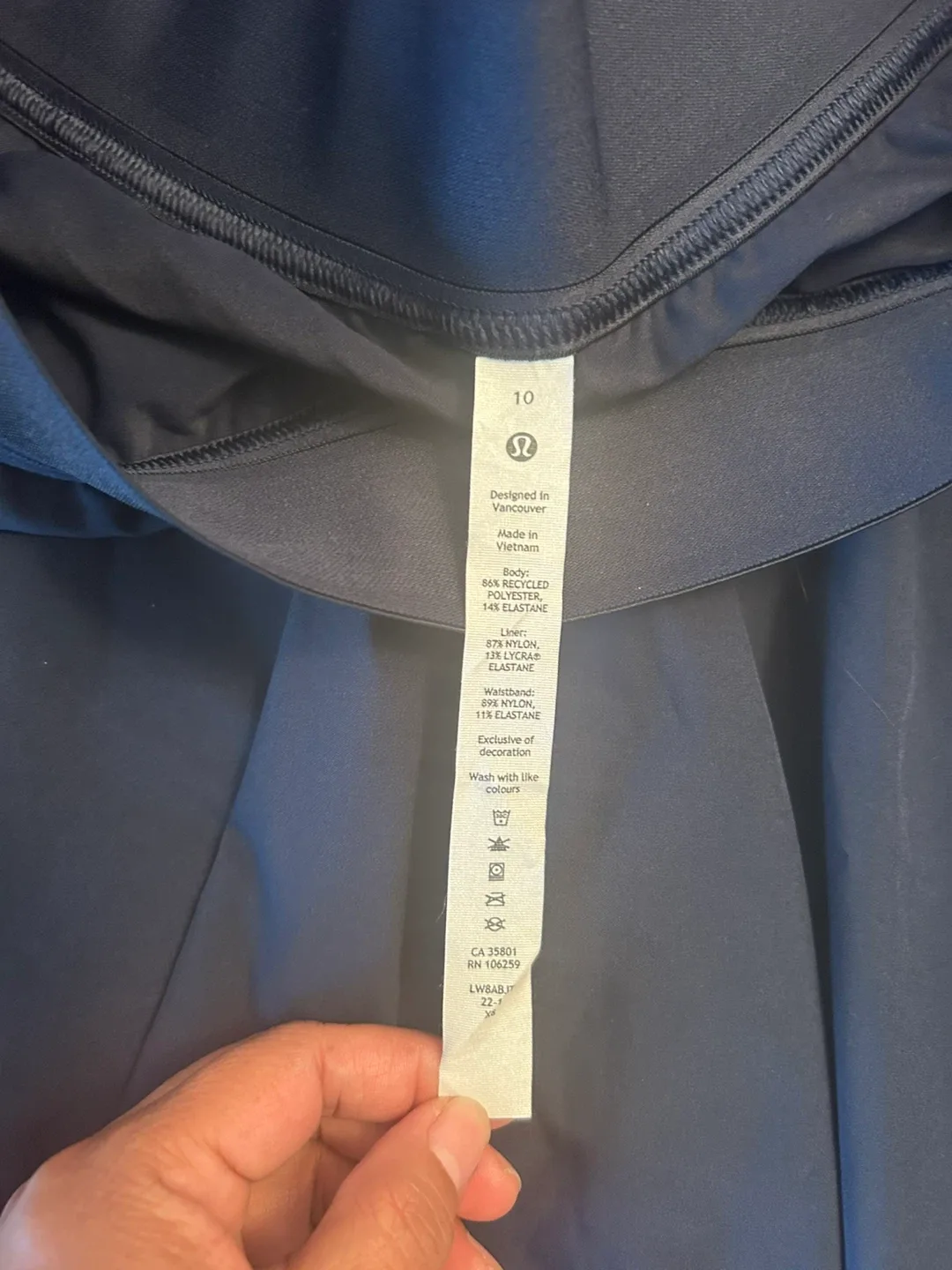 Lululemon Skort - Size 10 image indicator(2)
