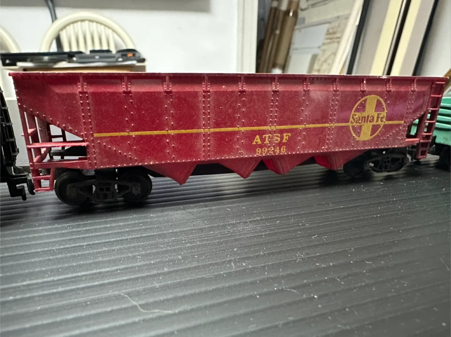 Model Train set with Tracks image indicator(10)