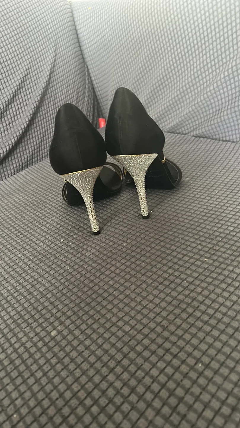 Gianmarco Lorenzi Black Heels - Size 37 image indicator(2)