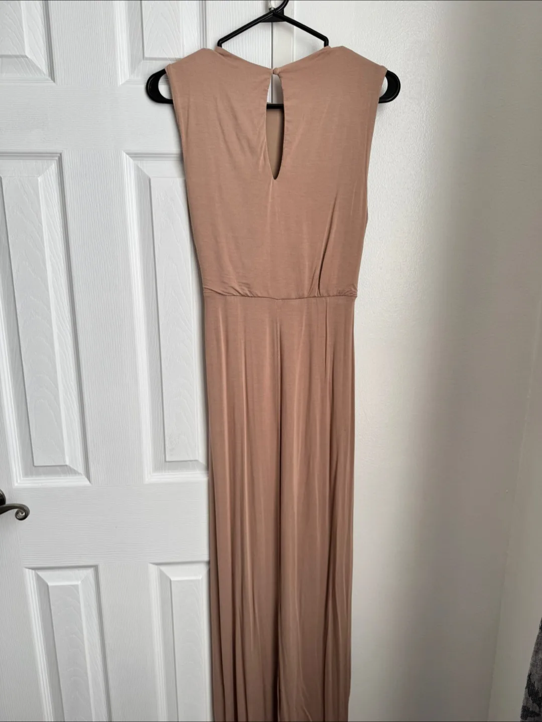 Beige / Tan Maxi Dress image indicator(3)