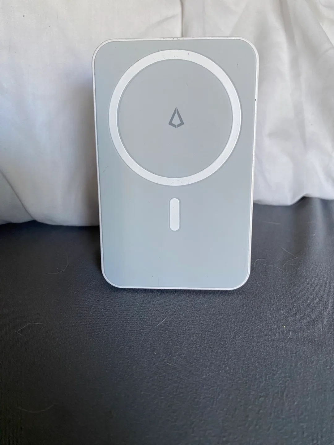 White Portable Wireless Charger 5000mAh