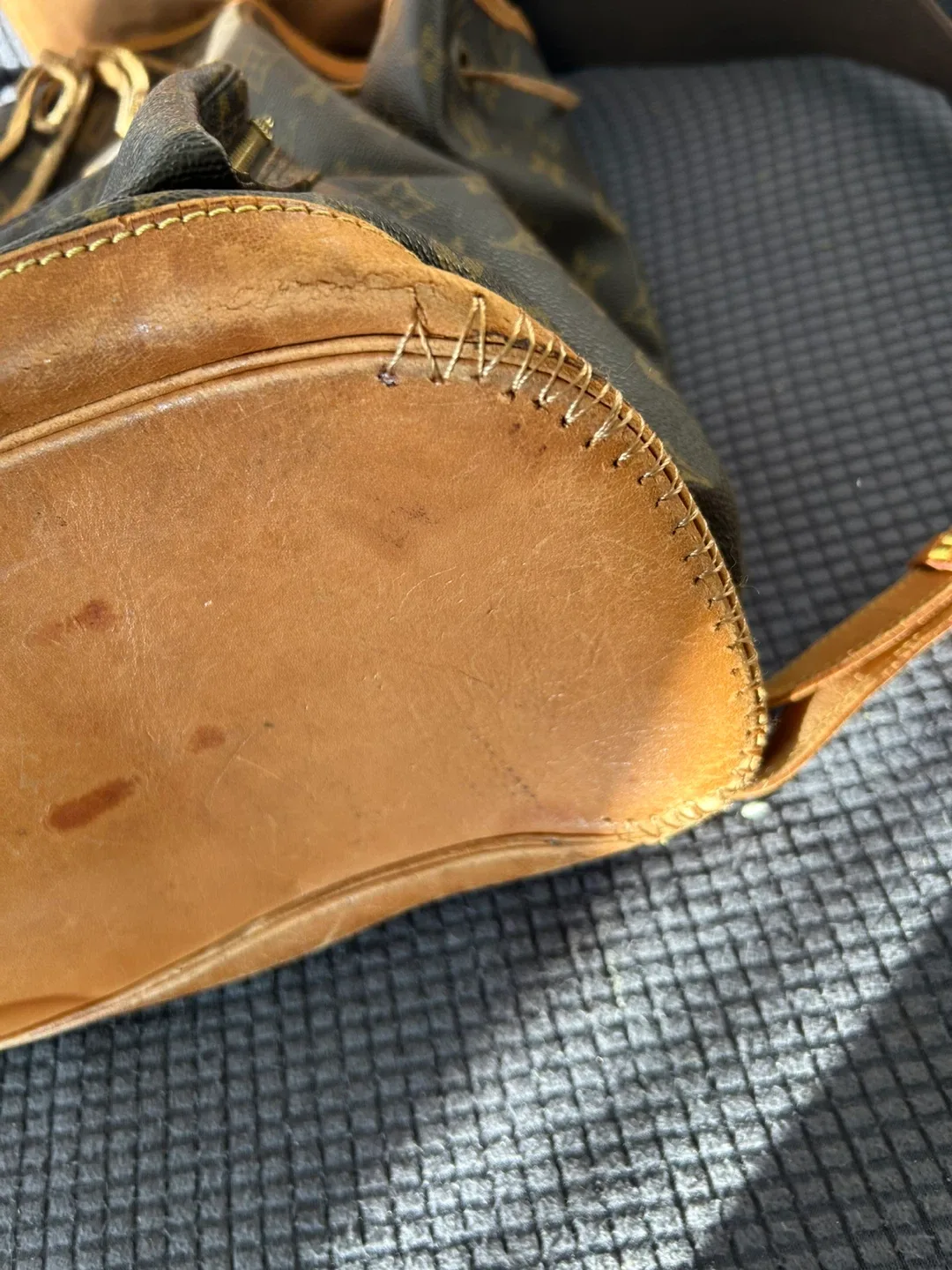 Louis Vuitton Montsouris Backpack image indicator(3)