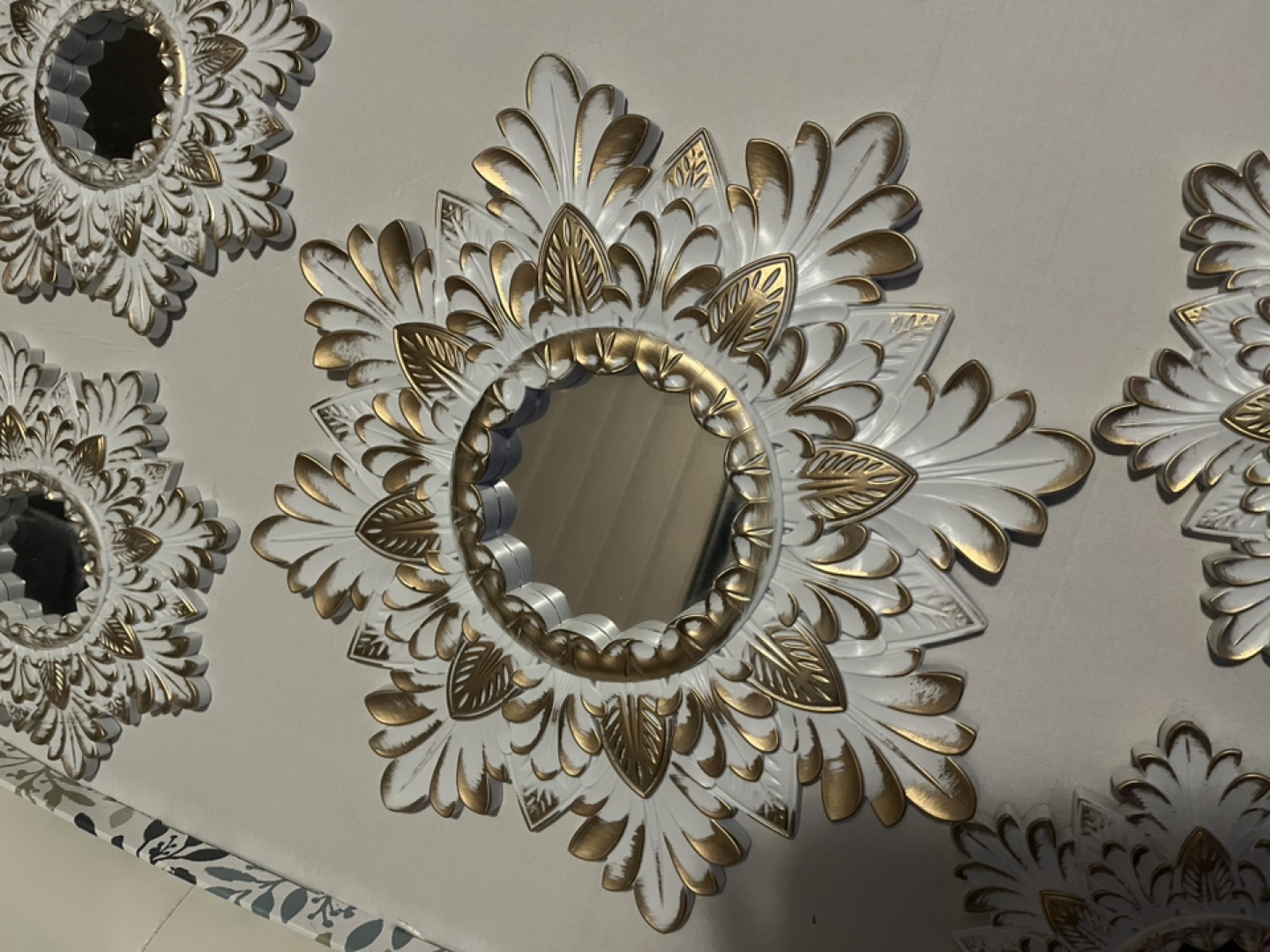 Set of 5 Gallery Wall Mirrors - New in Box! - photo 2