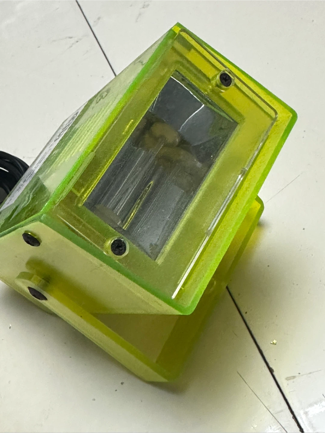 Mini Strobe Light Model 1822 - Yellow - photo 4