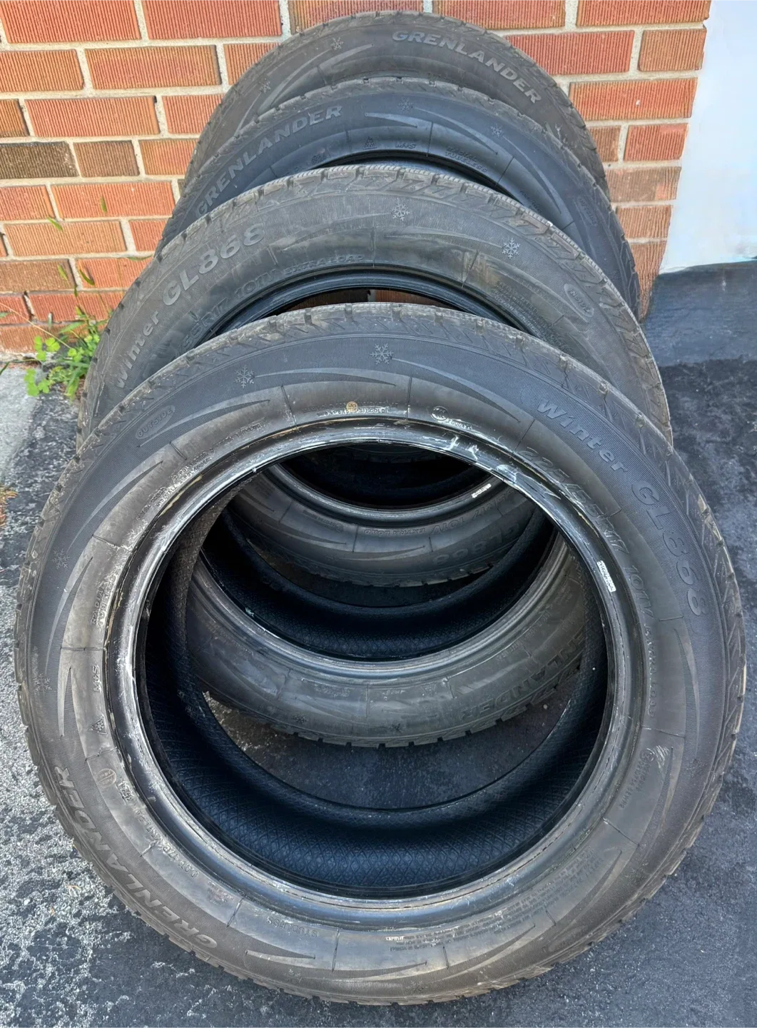 225/55R17 GRENLANDER GL868 WINTER TIRES