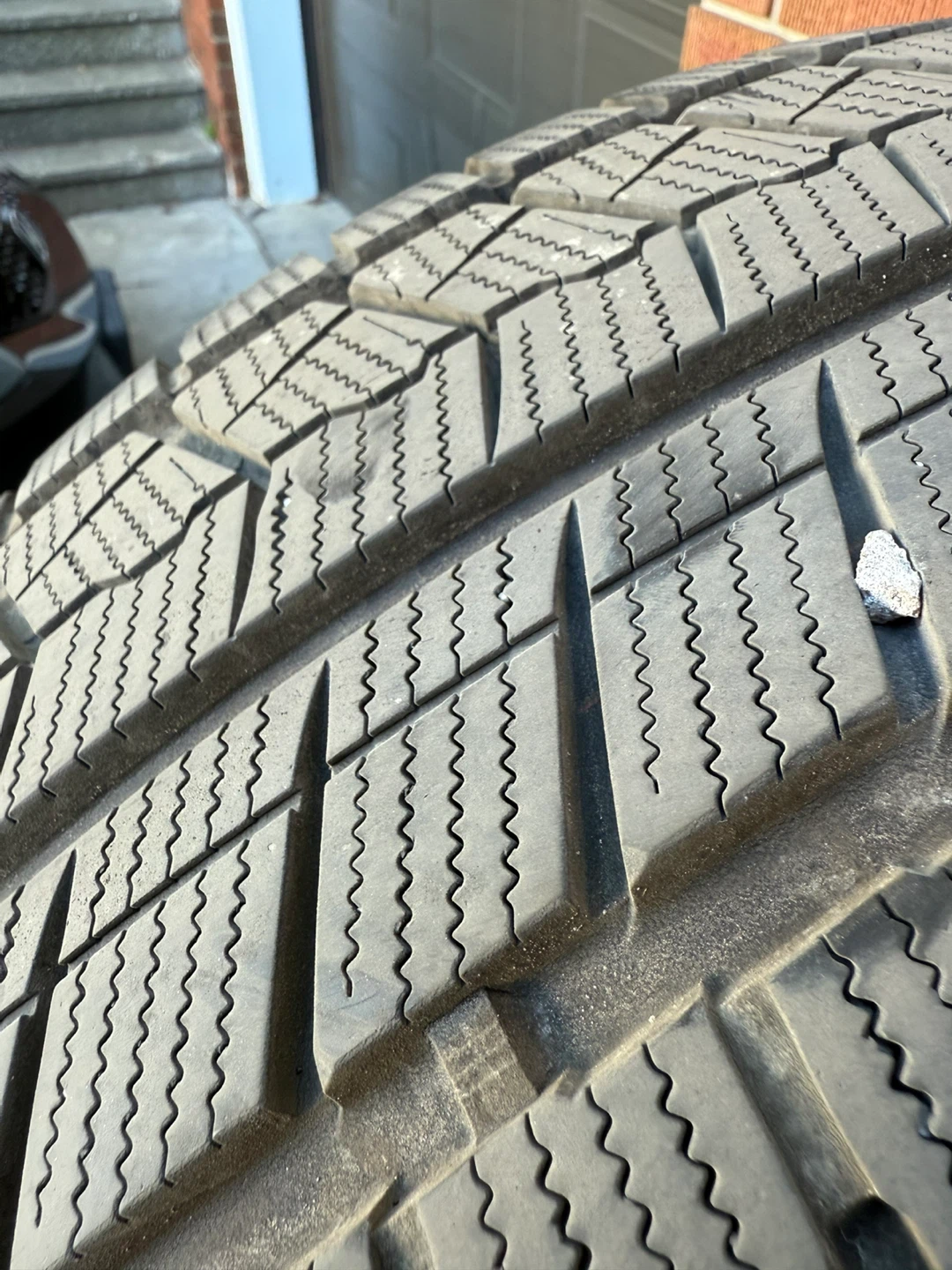 225/55R17 GRENLANDER GL868 WINTER TIRES - photo 4
